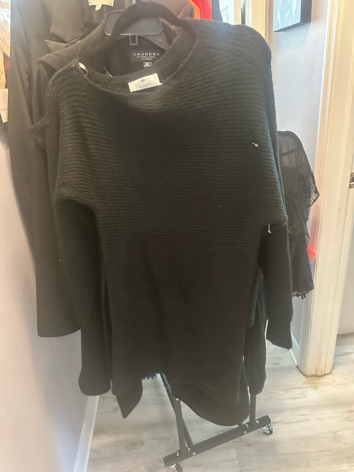 Black Ribbed Long-Sleeve Sweater