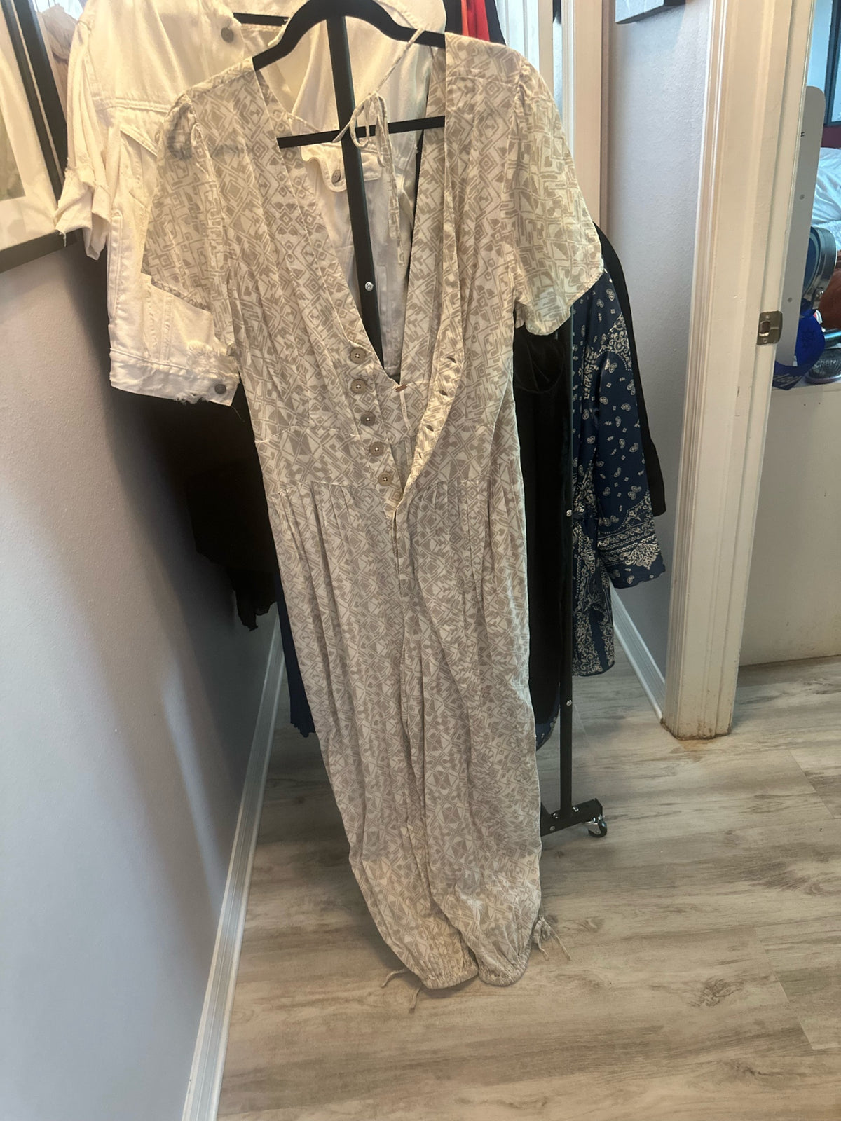 Cream Geometric Print Short-Sleeved Jumpsuit