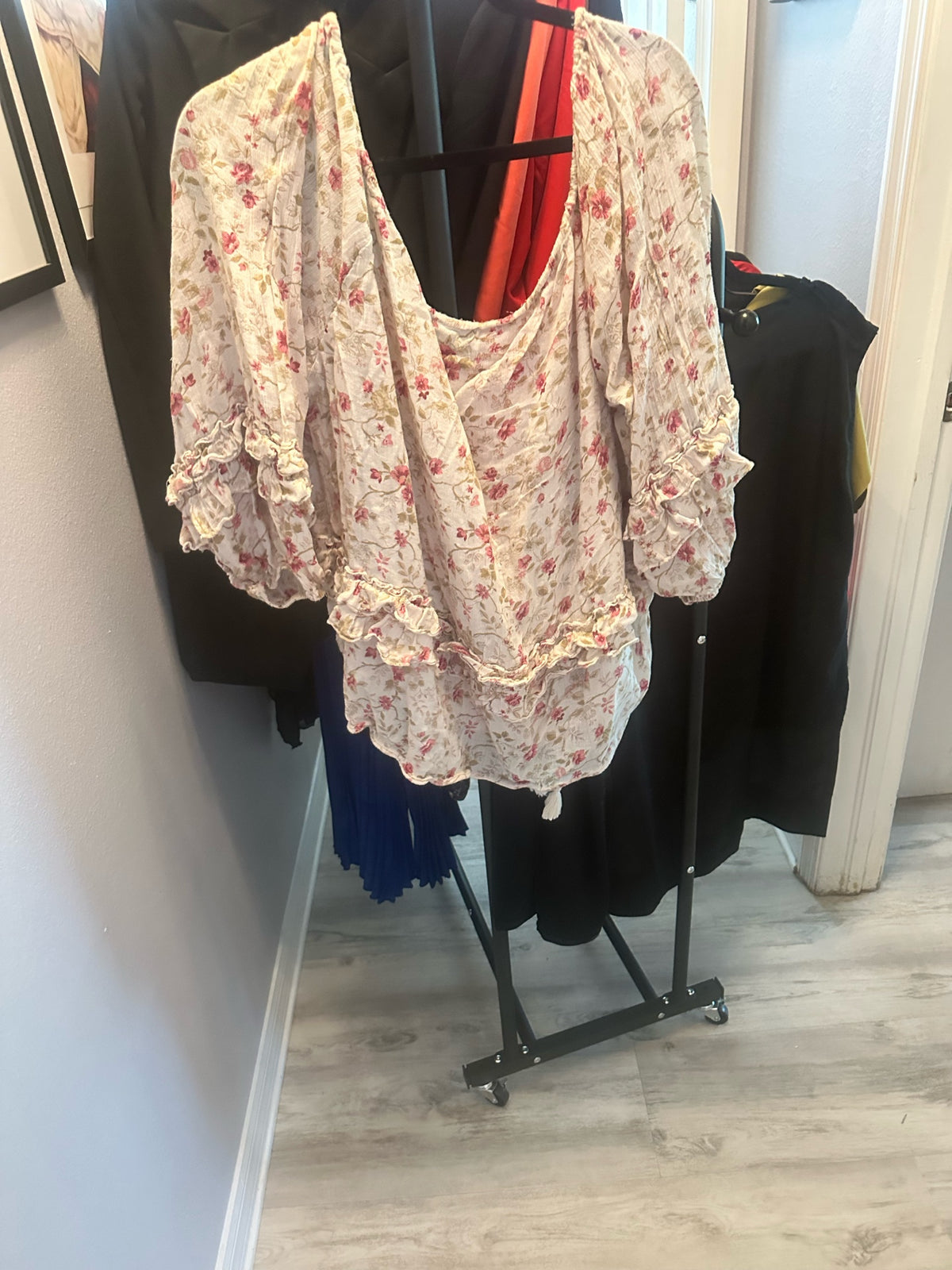 Cream Floral Ruffle Blouse
